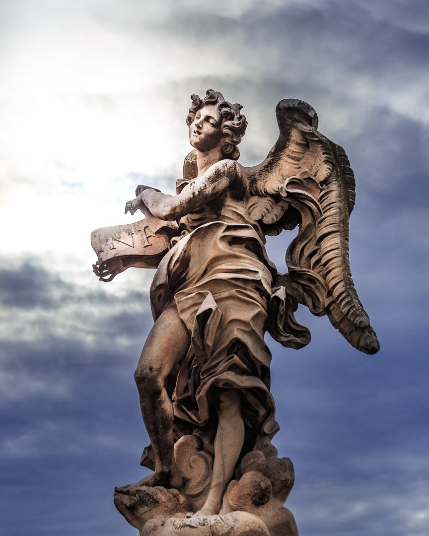 L’angelo con il cartiglio